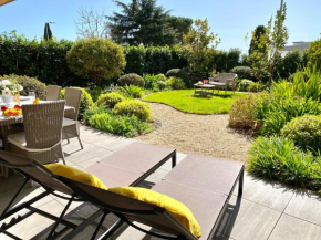 DOMAINE DES ROSES AP4222 by Riviera Holiday Homes